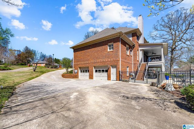 701 OAKLINE CIRCLE, Hoover, AL 35226