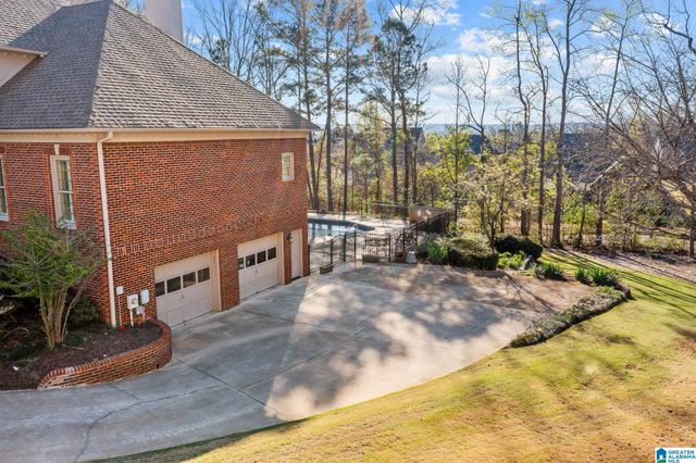 701 OAKLINE CIRCLE, Hoover, AL 35226