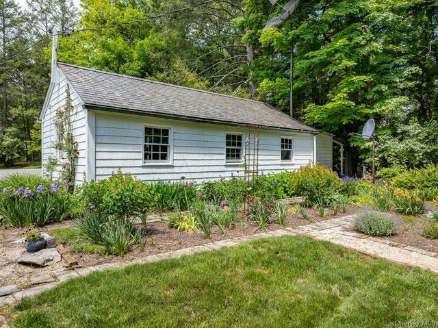 11 Fostertown Road, Newburgh, NY 12550