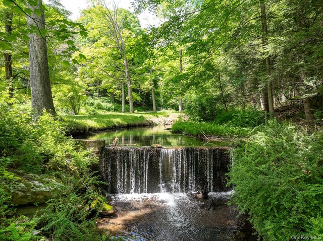 11 Fostertown Road, Newburgh, NY 12550