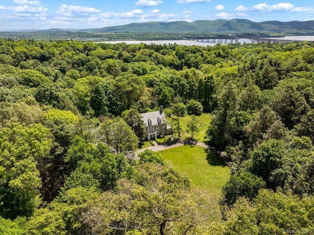 11 Fostertown Road, Newburgh, NY 12550
