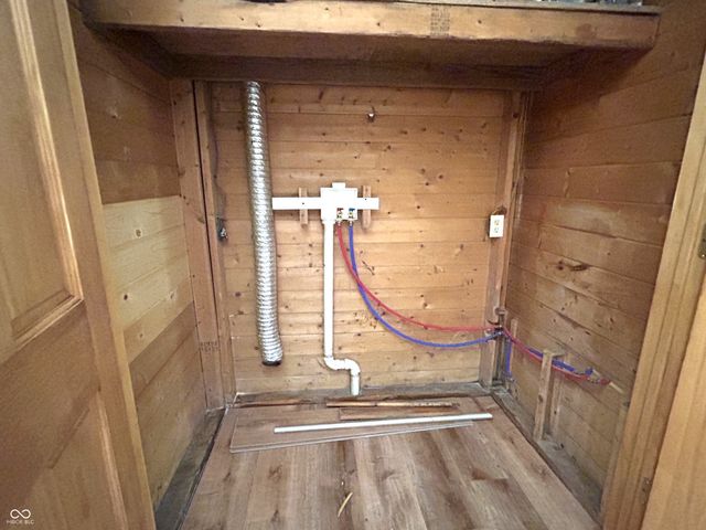 1040 N Cherry Blossom Lane, North Vernon, IN 47265