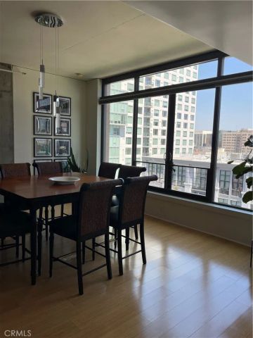 1111 S Grand 1015, Los Angeles, CA 90015