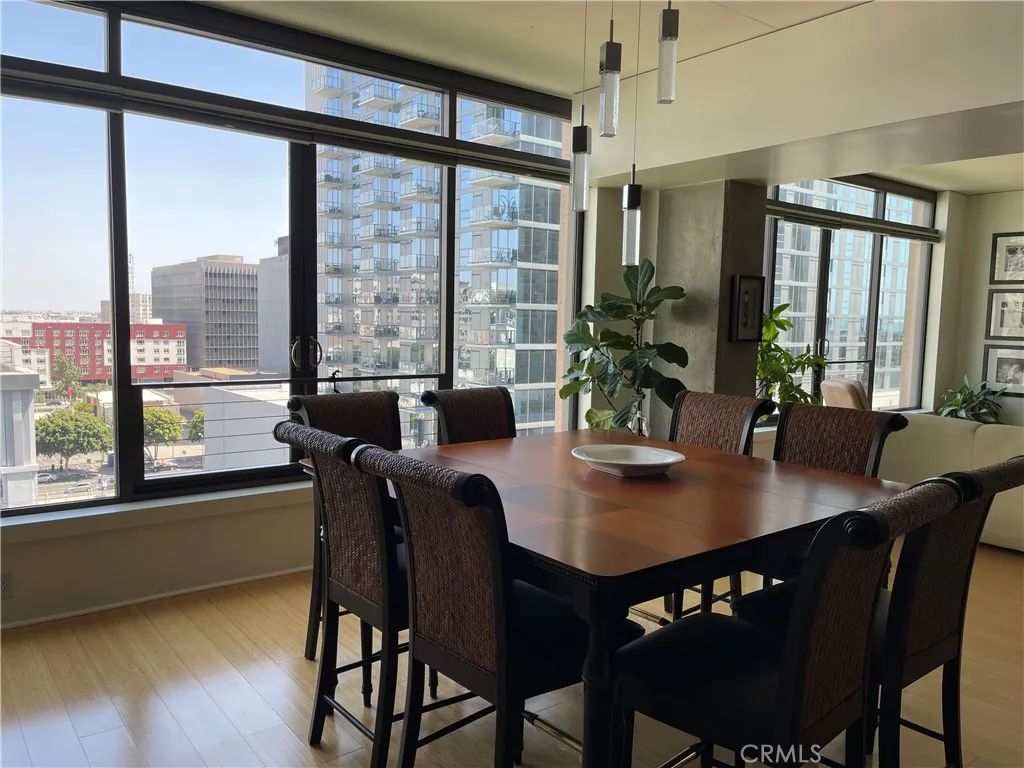1111 S Grand 1015, Los Angeles, CA 90015