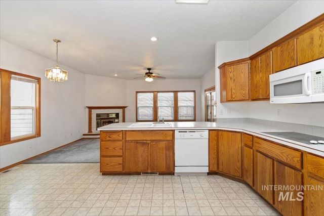 2305 E Oakridge St, Boise, ID 83716