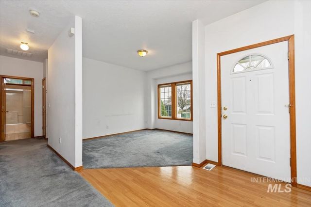 2305 E Oakridge St, Boise, ID 83716