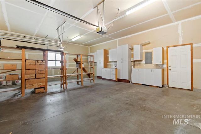 2305 E Oakridge St, Boise, ID 83716