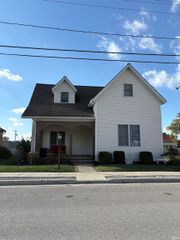 735 Virginia Street, Ferdinand, IN 47532