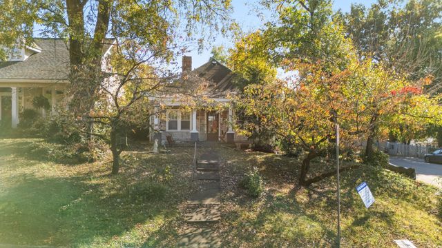 4811 Elkins Ave, Nashville, TN 37209