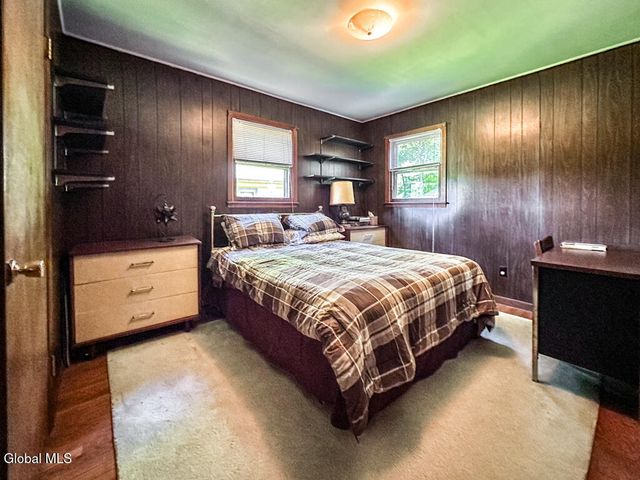 47 Hanneford Road, Queensbury, NY 12804
