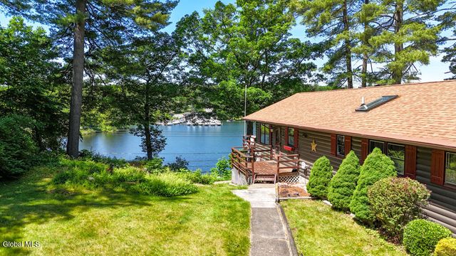 47 Hanneford Road, Queensbury, NY 12804