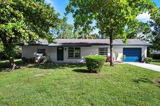 11613 52nd Road N, West Palm Beach, FL 33411
