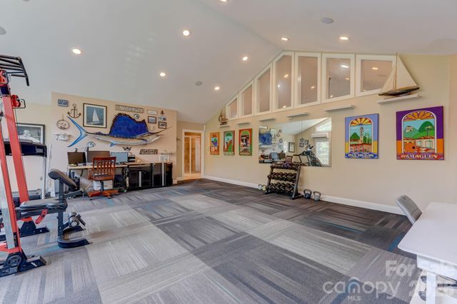 8106 Breezy Hill Drive, Browns Summit, NC 27214