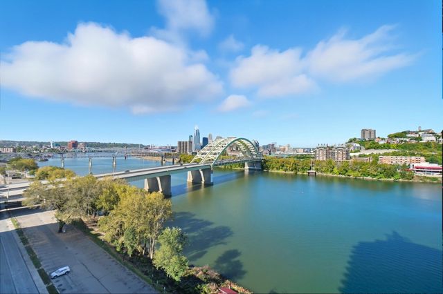 400 Riverboat Row, 1102, Newport, KY 41071