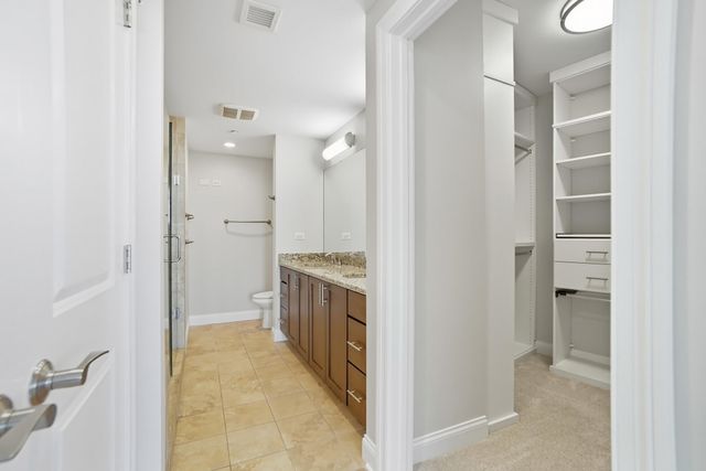 400 Riverboat Row, 1102, Newport, KY 41071