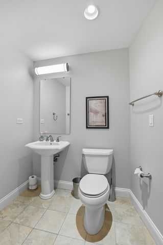 400 Riverboat Row, 1102, Newport, KY 41071