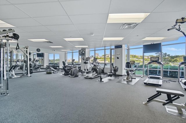 400 Riverboat Row, 1102, Newport, KY 41071