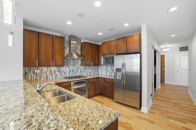 400 Riverboat Row, 1102, Newport, KY 41071