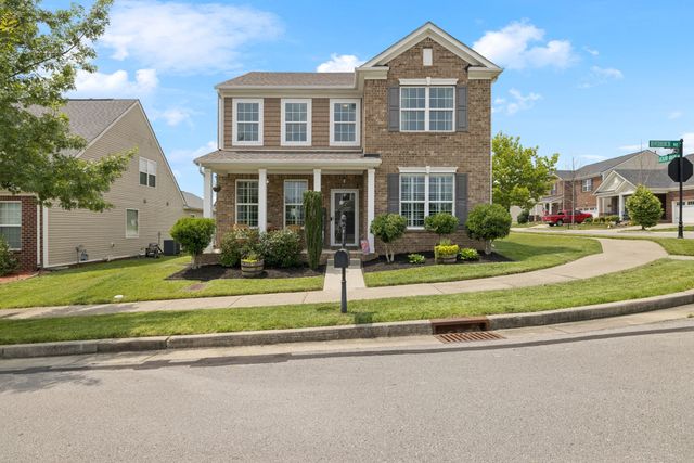 1300 Riverbirch Way, Hermitage, TN 37076