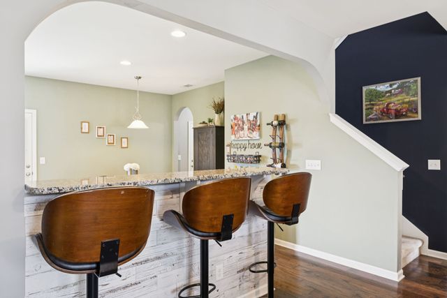 1300 Riverbirch Way, Hermitage, TN 37076