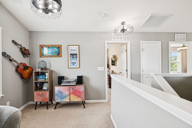 1300 Riverbirch Way, Hermitage, TN 37076