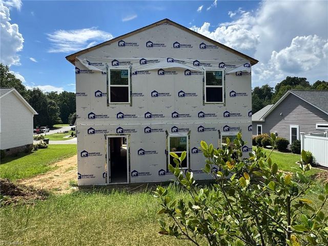 332 Poppy Court, Eden, NC 27288