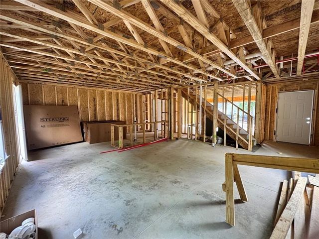 332 Poppy Court, Eden, NC 27288
