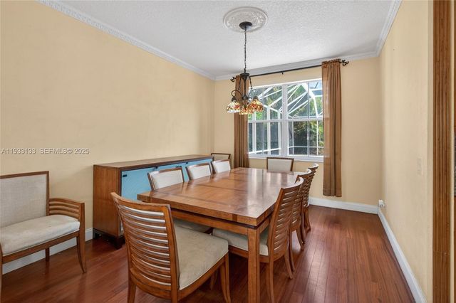 1162 Fairfield Meadows Dr, Weston, FL 33327