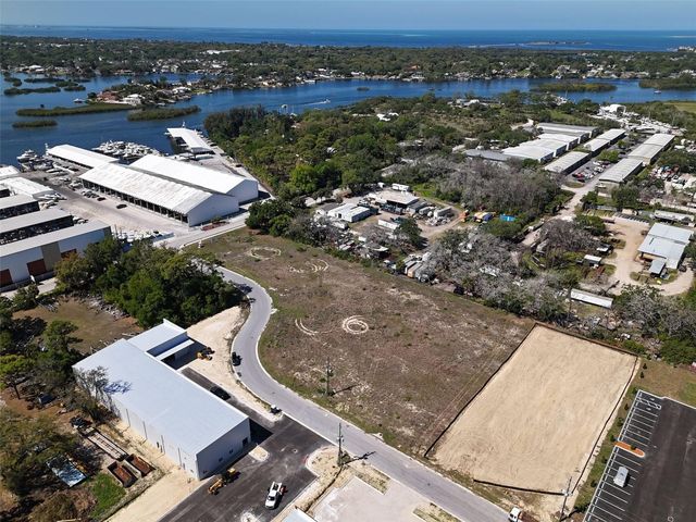 1484 NORTH BEND DRIVE, Tarpon Springs, FL 34689
