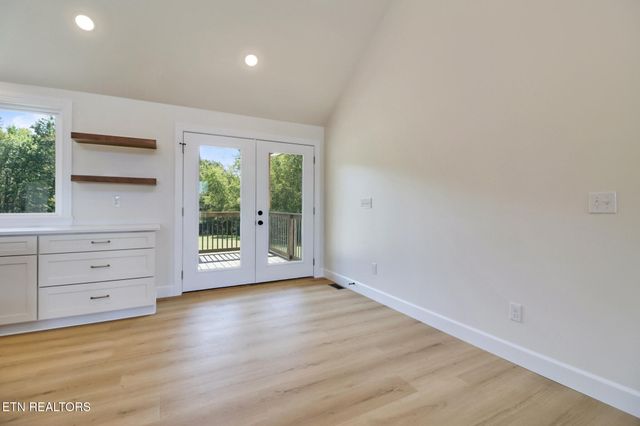 149 Falling Leaf Rd Rd, Jamestown, TN 38556