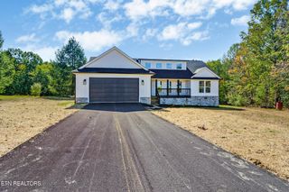 149 Falling Leaf Rd Rd, Jamestown, TN 38556