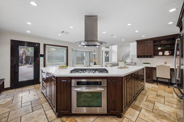 8321 Burkhart Court, Houston, TX 77055