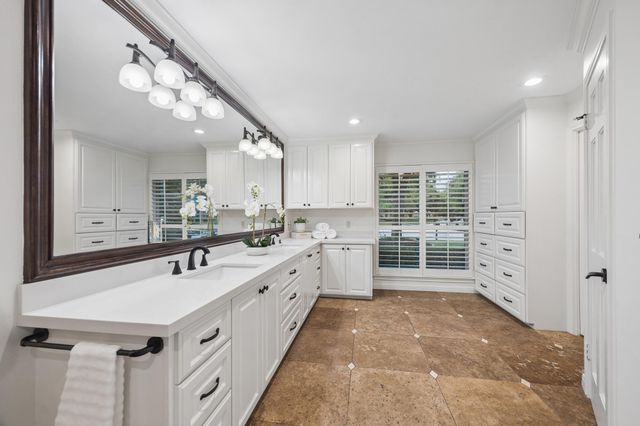 8321 Burkhart Court, Houston, TX 77055