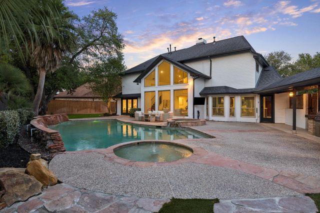 8321 Burkhart Court, Houston, TX 77055