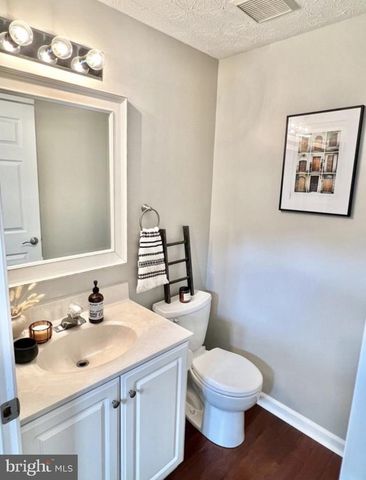 7821 EDMUNDS WAY, Elkridge, MD 21075