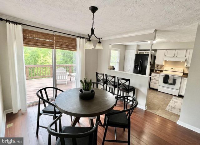 7821 EDMUNDS WAY, Elkridge, MD 21075