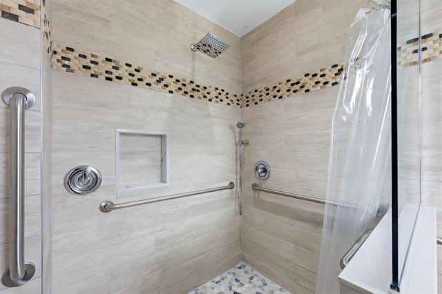 58 WINDSOR DRIVE, Englewood, FL 34223