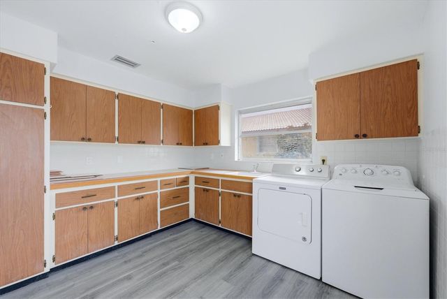 58 WINDSOR DRIVE, Englewood, FL 34223