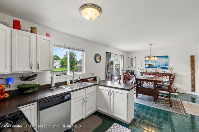 1374 Daylily Drive, Holt, MI 48842