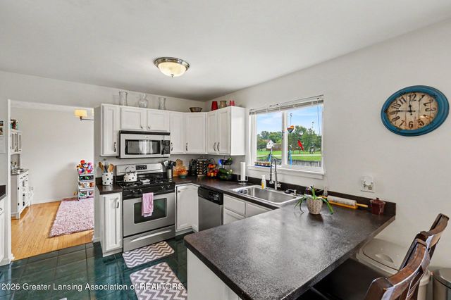 1374 Daylily Drive, Holt, MI 48842