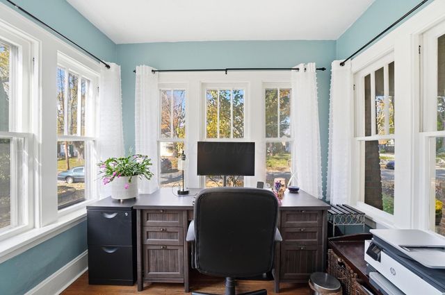 35 Hiawatha Avenue, Westerville, OH 43081