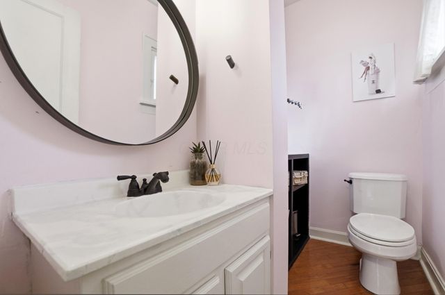 35 Hiawatha Avenue, Westerville, OH 43081