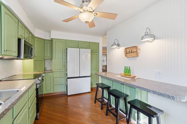 35 Hiawatha Avenue, Westerville, OH 43081