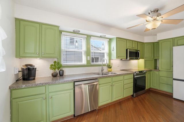 35 Hiawatha Avenue, Westerville, OH 43081