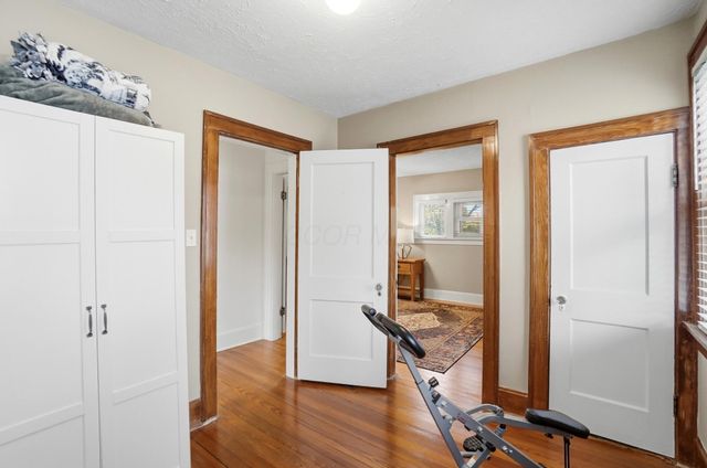 35 Hiawatha Avenue, Westerville, OH 43081