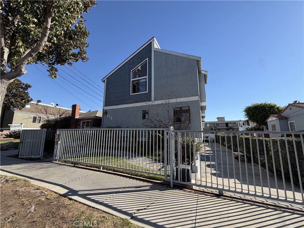 312 E Plymouth Street 4, Inglewood, CA 90302 — exterior
