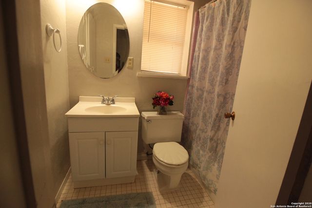 6515 Joline Ln, San Antonio, TX 78218