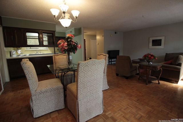 6515 Joline Ln, San Antonio, TX 78218