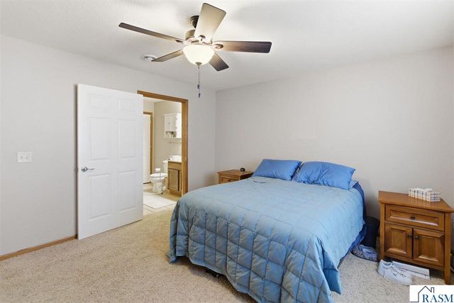 120 Palmer Path, Mankato, MN 56001