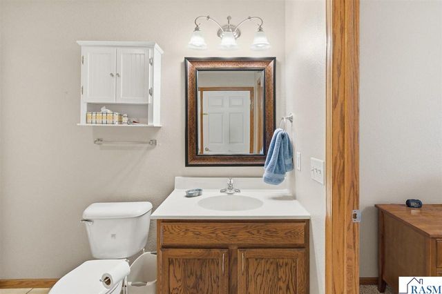 120 Palmer Path, Mankato, MN 56001